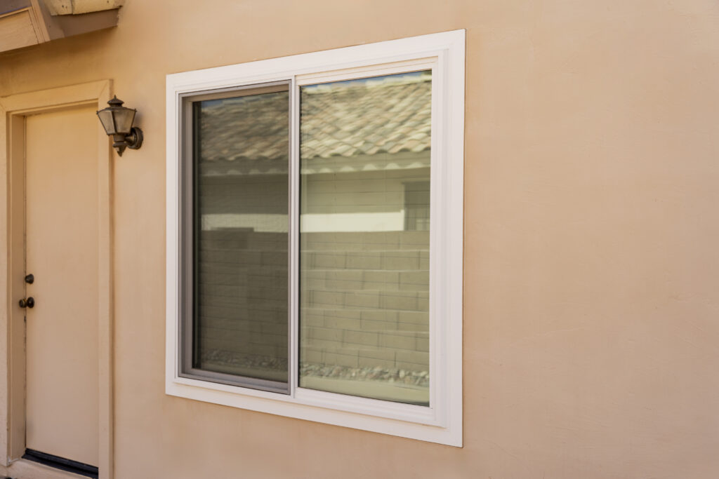 Endure sliding window in white.
