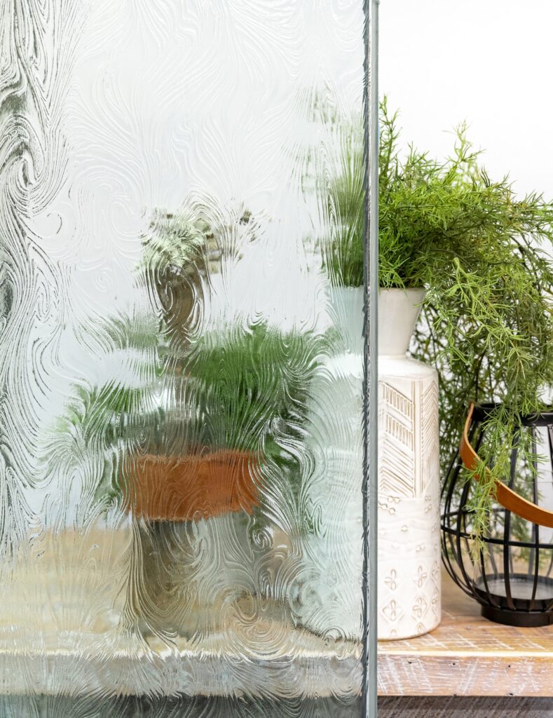 Taffeta Privacy Glass