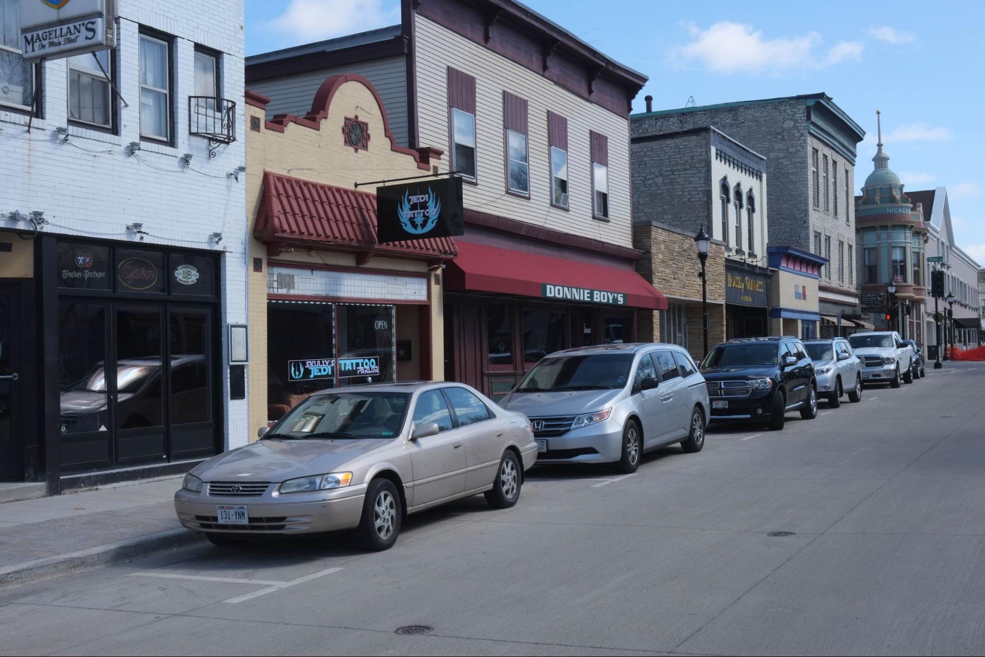 Waukesha, WI